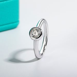 5 мм 0.5ct VVS1 D белый Муассанит бриллиантовые 925 Серебряные полированные бриллиантовые кольца - Product Image 1