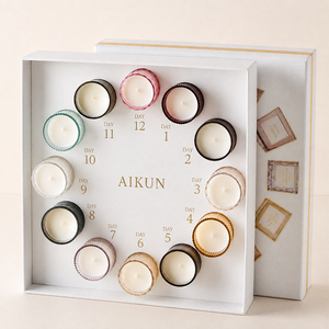 AIKUN Personalized Packaging Seasonal Scented <b>Candle</b> Gift Set Soy Wax Bulk Order Aromatherapy <b>Candles</b> for Holiday Campaigns - Product Image 1