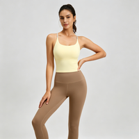 Ensemble de yoga pour femmes, haut court minimaliste à col carré et fines bretelles, pantalon skinny, tenue de sport décontractée pour le quotidien et les activités de plein air, style européen