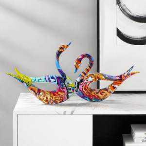 Adorno de Cisnes en Pareja para Decoración del Hogar, Sala de Estar, Mueble Bar, Entrada, Artesanía de Resina Epoxi, Diseño Transfronterizo - Product Image 1