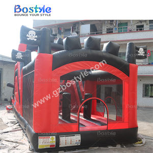 Pirate personnalisé Fun Run jeu gonflable <span class=keywords><strong>de</strong></span> défi d'obstacles noir rouge thème parcours d'obstacles gonflable avec toboggan aquatique - Product Image 3