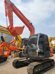 Mini-excavatrice sur chenilles de 7 tonnes, d'origine japonaise, d'occasion, Hitachi ZX70, livraison gratuite disponible, certificat CE et EPA - Product Image 3