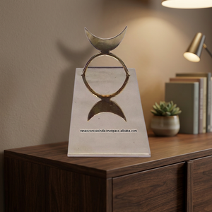 Brûleur d'encens en laiton en forme de croissant de lune, traditionnel, de luxe, écologique et durable, pour Palo Santo et sauge, collection Automne - Product Image 2