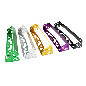 Cadre de plaque d'immatriculation réglable en alliage d'aluminium 205 mm, type universel BTD012 - Product Image 1