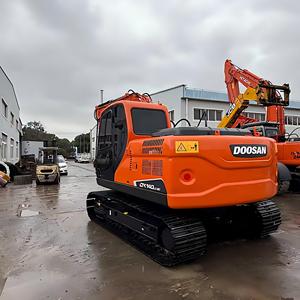 รถขุด Doosan DX140LC-9C แท้ 14 ตัน รถตักดินแบบตีนตะขาบ สภาพดี รถขุด Doosan DX140LC-9C - Product Image 5