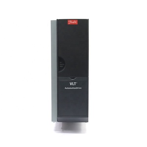 Variateur de fréquence AC 131N9875 VLT 2807 VFD, contrôleur de moteur, automatisation industrielle - Product Image 1