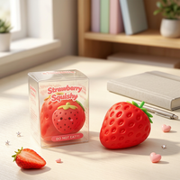 Jouet Squishy Fraise Mignon à Presser, Jouet Anti-Stress en Forme de Fruit, en TPR Souple Non Toxique, Unisexe, pour Enfants