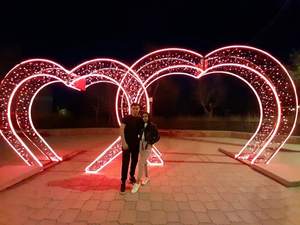 Luces Decorativas Impermeables 3D en Forma de Arco de Corazón para Parques al Aire Libre, Festivales Temáticos de Amor, Navidad e Instalaciones para Eventos Especiales - Product Image 1