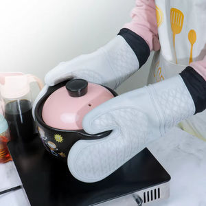 Juego de Guantes de Horno de Silicona Resistentes al Calor, Forro de Poliéster Suave, Impermeables, Largos, Flexibles y Gruesos para Cocina - Product Image 4