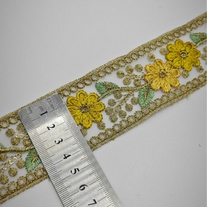 Accesorios de Estilo Étnico, Cinta de Flores Pequeñas de 4.5cm, Encaje con Hilo Dorado, Base de Tela Ecológica, Código de Barras, Ropa DIY, Disponible en Stock - Product Image 3