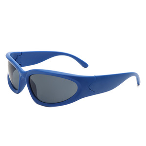 UV400 <span class=keywords><strong>occhiali</strong></span> <span class=keywords><strong>da</strong></span> <span class=keywords><strong>sole</strong></span> <span class=keywords><strong>sportivi</strong></span> <span class=keywords><strong>da</strong></span> <span class=keywords><strong>donna</strong></span> personalizzati con Logo Punk Fashion in bicicletta pesca Golf Y2K <span class=keywords><strong>occhiali</strong></span> <span class=keywords><strong>da</strong></span> <span class=keywords><strong>sole</strong></span> firmati - Product Image 4