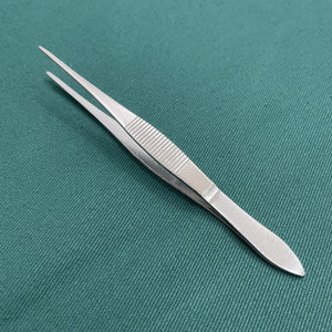 Pinzas Oftálmicas Jinbokang de 10 cm, de Acero Inoxidable, Curvadas y Dentadas, para Uso Médico - Product Image 2