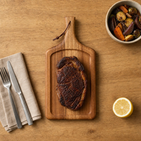 Planche de service en bois d'acacia naturel poli et durable avec poignée et rainure à jus pour fêtes, steaks, barbecues et charcuteries