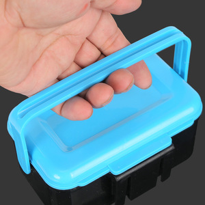 <b>Blue</b> Bait <b>Box</b> With Clip Portable Breathable Fishing Tackle <b>Storage</b> For River Use - Product Image 3