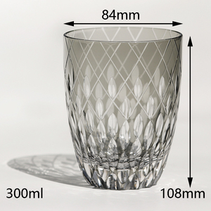 Gobelet <span class=keywords><strong>à</strong></span> cocktail en verre de cristal gris Edo Kiriko de 300ml verre <span class=keywords><strong>à</strong></span> whisky de forme ronde losange taillé <span class=keywords><strong>à</strong></span> la main et conception de <span class=keywords><strong>tonnerre</strong></span> lointain - Product Image 6