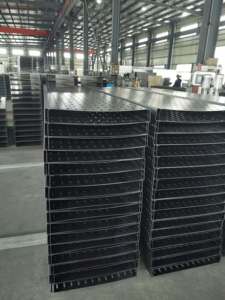 ขายดีจากโรงงานโดยตรง รางเคเบิลแบบเจาะรูชุบสังกะสีสำหรับงานไฟฟ้า - Product Image 3