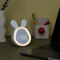 Horloge de bureau LED circulaire au design moderne, affichage numérique, fonction de calendrier tactile, mouvement électronique, matériau ABS
