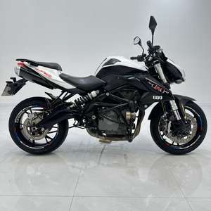 Benelli Huanglong 600 : Où la conception italienne rencontre l'artisanat chinois - une moto de 600 cm³ d'une qualité exceptionnelle - Product Image 3