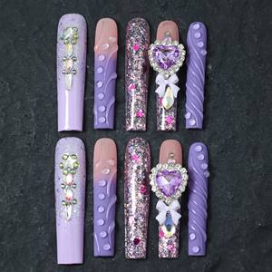 Vente en gros d'ongles artificiels en acrylique haut de gamme faits à la main, faux ongles carrés à couverture complète, résine époxy 3D, design en strass, personnalisable. - Product Image 2