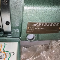 Machine à coudre surjeteuse industrielle PEGASUS d'occasion avec moteur et composants de moteur principaux 6000 points/min 5MM d'épaisseur