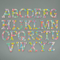 A-Z 26 couleurs perles lettre tissu Patch avec fer et strass Applique pour bricolage décoration Patching