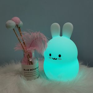 Veilleuse <span class=keywords><strong>Lapin</strong></span> en Silicone 7 Couleurs pour Enfant, Bébé, Lampe de Nuit Apaisante pour Chambre d'Enfant, Cadeau pour Petite Amie, Lampe de Chevet <span class=keywords><strong>Lapin</strong></span> pour Enfant - Product Image 4