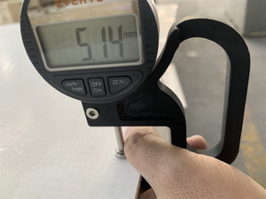 Panneau MgO à prix avantageux E136, non combustible, sans <span class=keywords><strong>chlorure</strong></span>, panneaux MgSO4, panneau en oxyde <span class=keywords><strong>de</strong></span> <span class=keywords><strong>magnésium</strong></span> renforcé <span class=keywords><strong>de</strong></span> fibres <span class=keywords><strong>de</strong></span> verre pour conduits d'air - Product Image 5