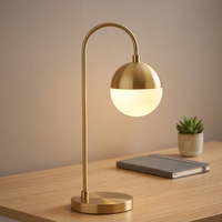 Lampe de table LED moderne nordique en fer et verre, idéale pour chambre, bureau, salon ou chevet