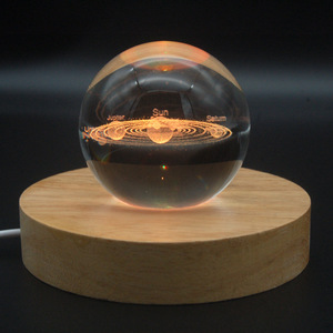 Fermacarte inciso al Laser <span class=keywords><strong>immagine</strong></span> in vetro 3D 7 colori regali scultura Souvenir Home Decor Moon wood Stand Crystal Ball Led lamp - Product Image 1
