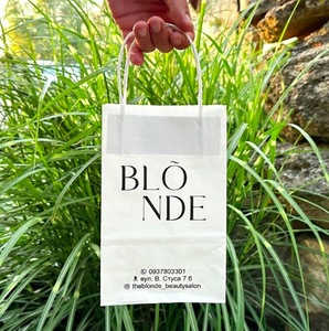 Bolsa de Compra de Papel Kraft Reciclable con Logotipo Personalizado en Relieve, Precio al por Mayor para Pedidos Directos, MOQ10, para Uso en Promociones y Exposiciones - Product Image 5