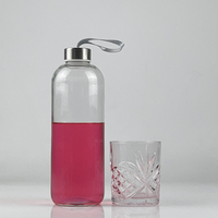 500ml 750ml 1000ml Bouteilles en verre de boisson à eau claire transparente populaire ronde avec ficelle de ruban de bouchon en plastique d'acier inoxydable