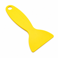 2026 Spatule à mastic jaune en plastique, outil de nettoyage mural multi-usages avec trou de suspension