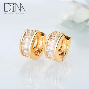 <span class=keywords><strong>Orecchini</strong></span> a Cerchio Ovali DTINA <span class=keywords><strong>in</strong></span> <span class=keywords><strong>Oro</strong></span> Giallo con Doppia Gemma, Eleganti per Signore - Product Image 2