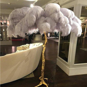 Personnalisé Luxe Moderne LED Lampadaire Arbre Maison Hôtel Décoration <span class=keywords><strong>avec</strong></span> Plume d'autruche Stand Éclairage pour Design Intérieur - Product Image 2