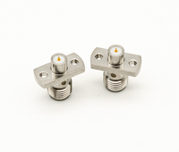 Connecteur de panneau d'adaptateur RF en acier inoxydable SMA-KFD1711G DC-18GHz avec perte d'insertion ≤ 0.4dB et onde stationnaire ≤ 1.2
