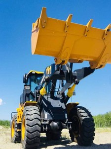 Cargadora de Ruedas LW300FN de 3 Toneladas con Motor Weichai, Diseño Enfocado en el Operador con Cabina Ergonómica y Maniobrabilidad sin Esfuerzo - Product Image 5