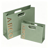 Sacs cadeaux promotionnels recyclables personnalisés, emballage de luxe, fermeture magnétique, logo personnalisé pour la mode, les vêtements, les bijoux, les achats
