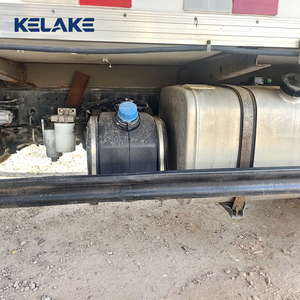Sinotruck Howo Light Duty Used 371HP Gasoline Camion Freezer Truck <b>Refrigeration</b> for Truck 6x4 <b>Refrigerate</b> Truck - Product Image 2
