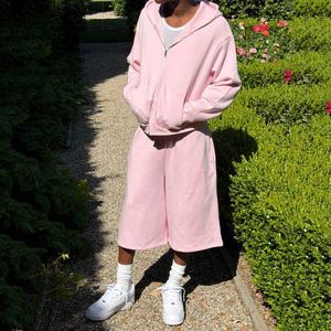 Ensemble de survêtement rose uni pour homme, 2 pièces : sweat à capuche zippé ample et pantalon de survêtement capri 3/4 à jambes larges - Product Image 1
