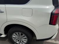 Kit carrosserie pour Nissan Patrol Y62 2012-2024, mise à niveau vers Y63, avec pare-chocs avant, capot, garde-boue, phares, feux arrière, porte de coffre, prix d'usine