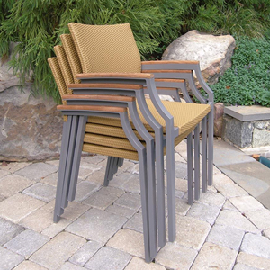 Sedie da Giardino Impilabili in Alluminio e Vimini con Braccioli, Poltrona da Pranzo per Esterni con Rattan - Meli - Product Image 1
