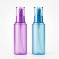 Vente en gros de flacons pulvérisateurs en plastique givré de luxe, atomiseur de parfum à fine brume, emballage cosmétique portable pour voyage, logo personnalisé OEM