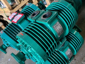 Peças de Máquinas de Construção KLF, Bomba de Vácuo para Caminhão de Esgoto e Sucção com Bombas de Vácuo Eficientes, Garantia de 6 Meses - Product Image 3