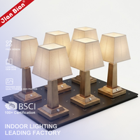 Lampes de table sans fil rechargeables en laiton avec abat-jour en tissu, pour mariage, restaurant, hôtel, avec chargeur