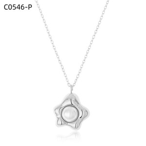 Collier pendentif Amy Amy en argent 925, fausse perle blanche ronde en forme de fleur, plaqué rhodium, style classique, pour femme, à porter au quotidien - Product Image 1