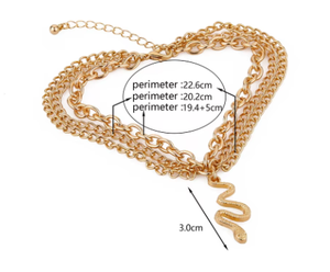 Pulsera de Tobillo Apilable a la Moda, Chapada en Oro, Cadena de Serpiente de Tres Capas con Dijes de Cruz y Borla - Product Image 3