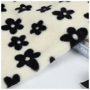 Bán buôn sang trọng giả lông thỏ vải 100% polyester siêu mềm hướng dương in cho quần áo & đồ chơi sử dụng - Product Image 4