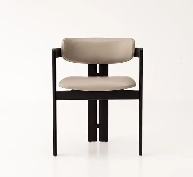 현대적인 새로운 디자인 셉칼 훈제 나무 색 의자 레스토랑 의자 카페 레스토랑 테이블 의자