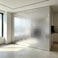 Panneau mural en bambou charbon de bois brillant haute densité, imperméable et résistant aux rayures pour la décoration murale intérieure