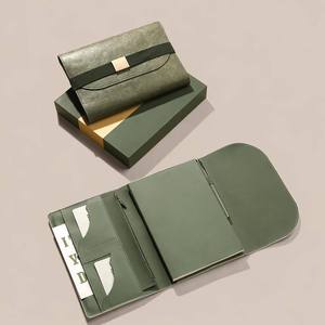 Copertina per Quaderno A5 in Pelle PU Personalizzabile, Organizer Ricaricabile con 100 Fogli, Set Regalo con Penna - Product Image 3